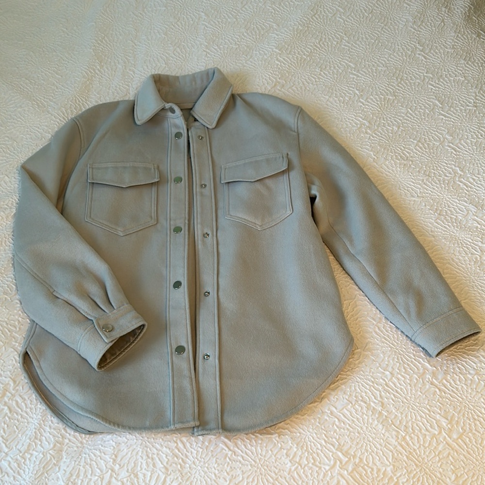Abercrombie & Fitch Shacket
